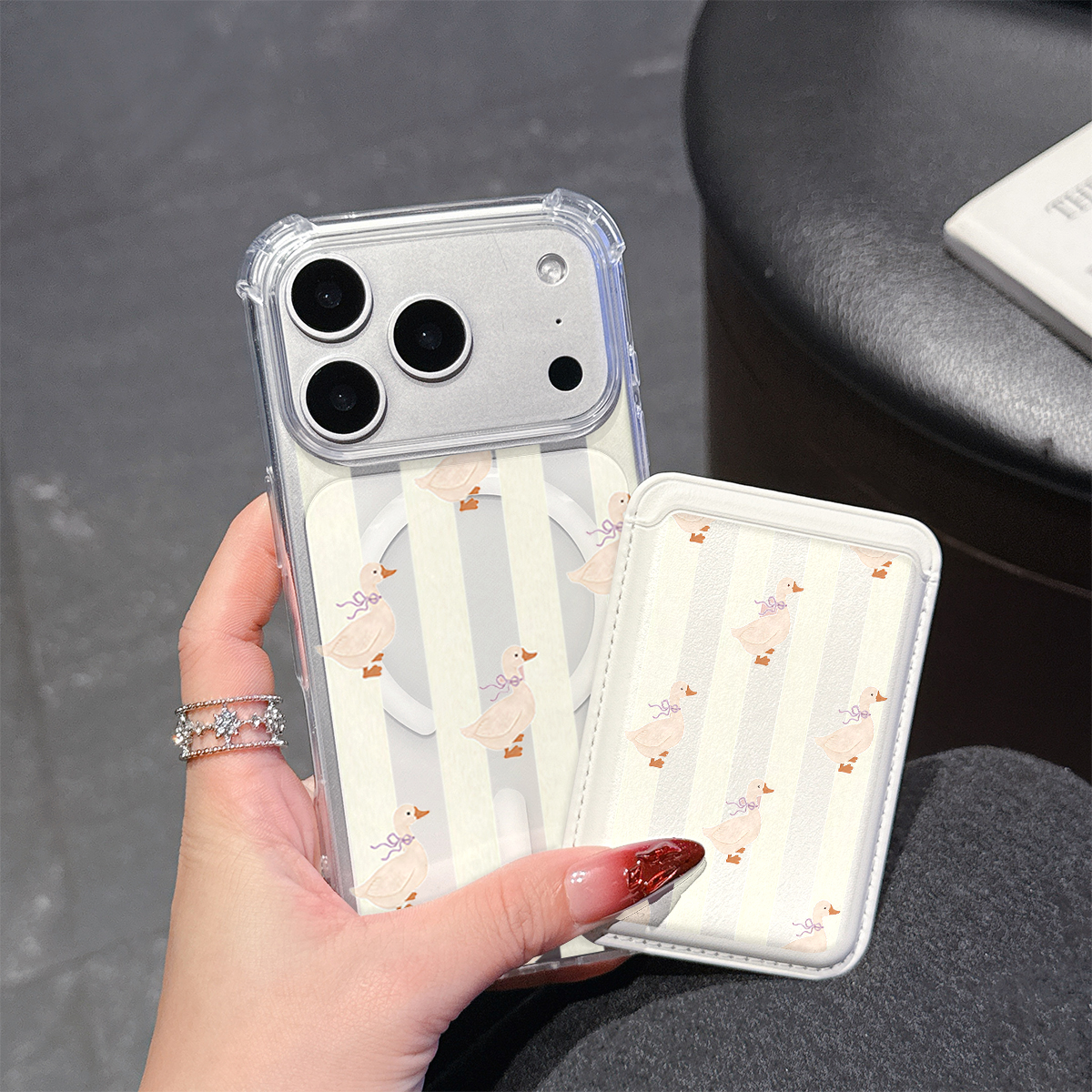 Duck & Stripe Charm Phone Case – обзор и цена Phone Cases With Charms