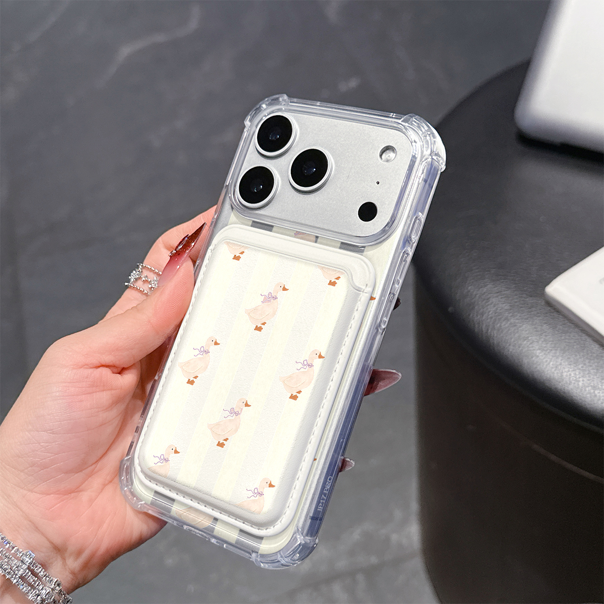 Duck & Stripe Charm Phone Case – обзор и цена Phone Cases With Charms
