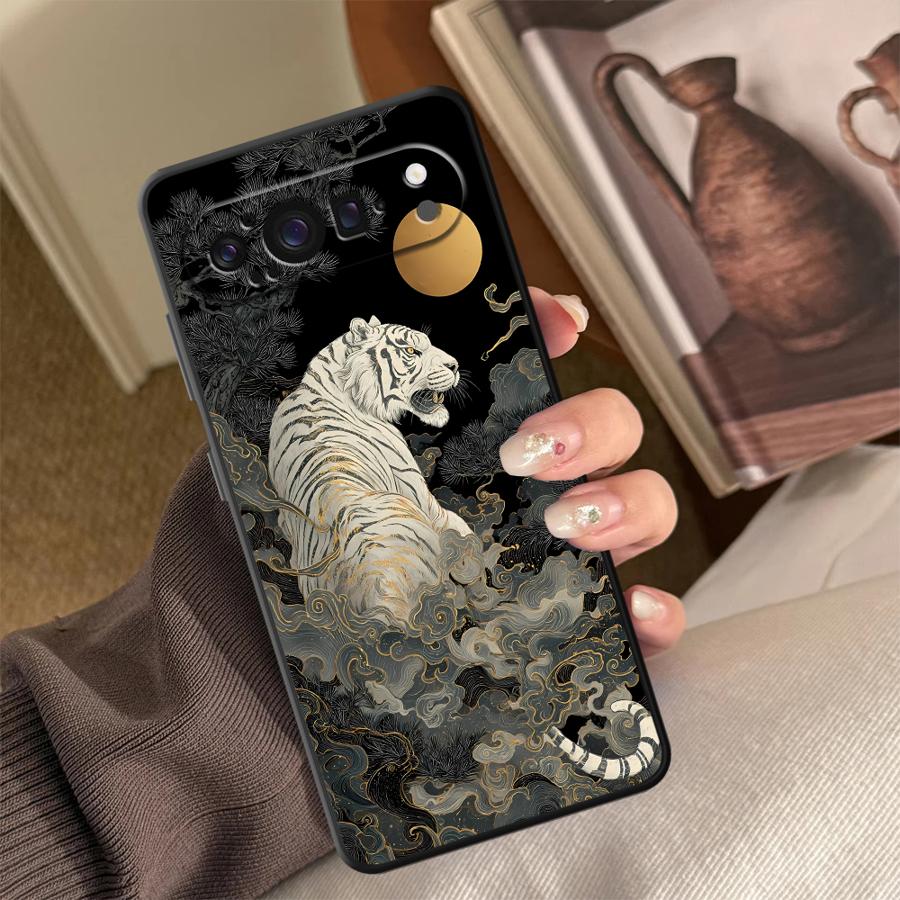 White Tiger Funda Phone Cover  – обзор и цена Phone Cases Pixel 10
